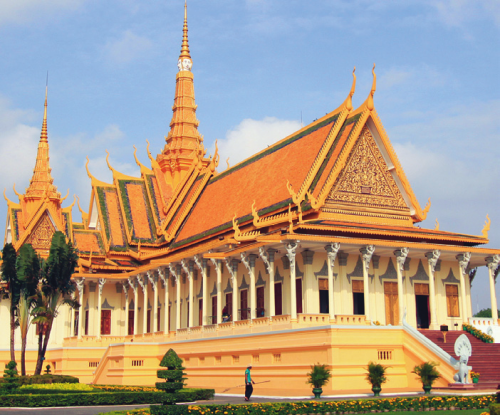 royal palace cambodia